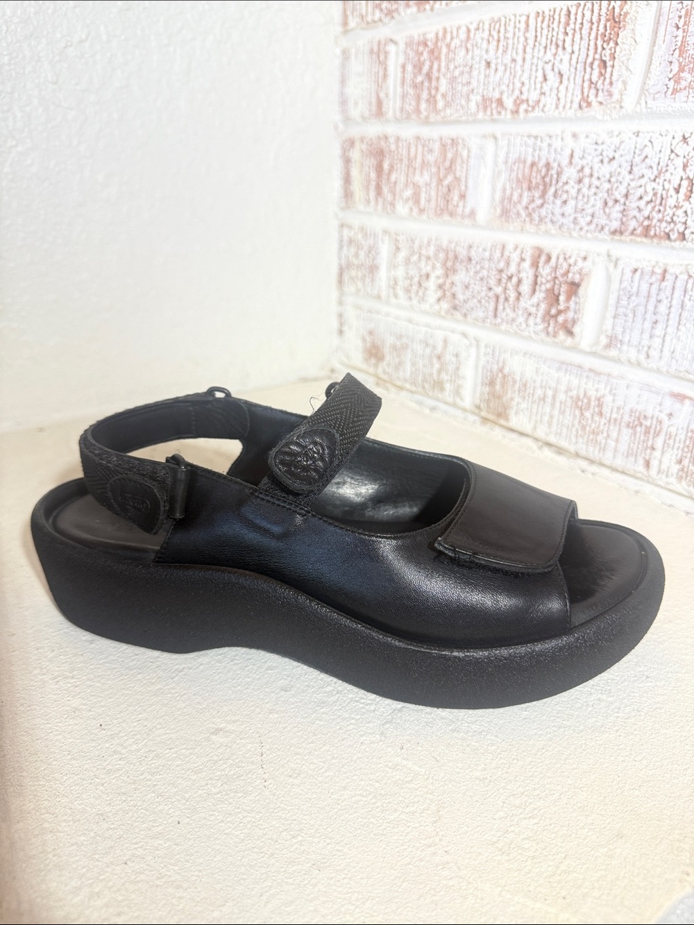 Wolky Jewel Leather Sandals